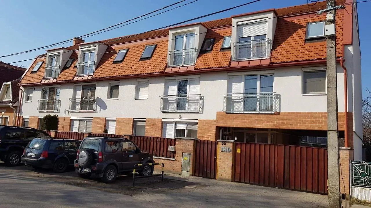 Fischer Apartman 2 Hajdúszoboszló Apartamento